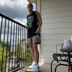 Meet your Posher, Austin